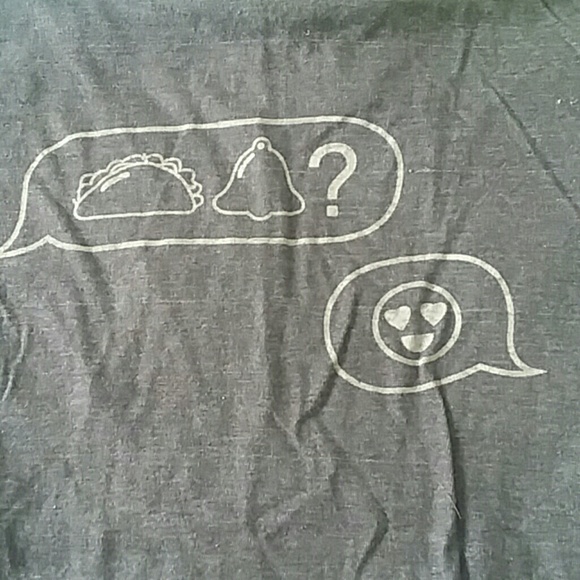 Taco Bell Shirt - gray and purple - Picture 2 of 3